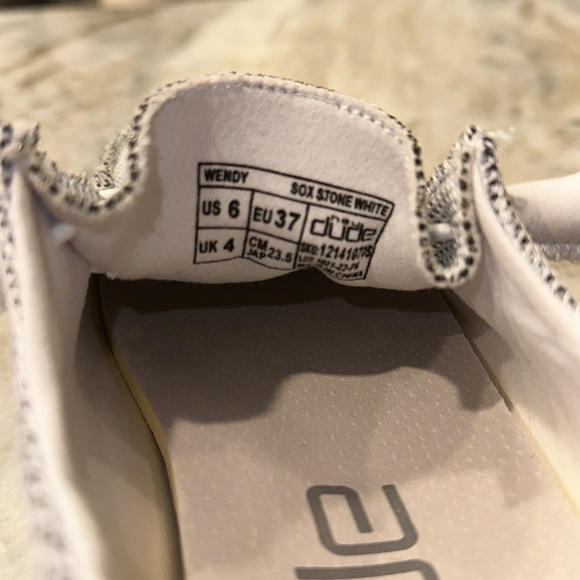 Women’s Hey Dude Wendy Sox- Size 6 - Picture 5 of 5